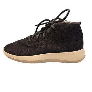 ALLBIRDS WOMEN'S WOOL RUNNER- UP MIZZLES. SIZE 8